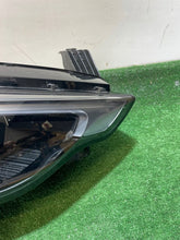 Laden Sie das Bild in den Galerie-Viewer, Frontscheinwerfer Fiat Tipo 52198244 Rechts Scheinwerfer Headlight SCH3246575082jh