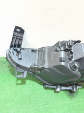 Laden Sie das Bild in den Galerie-Viewer, Frontscheinwerfer Fiat Tipo 52198244 Rechts Scheinwerfer Headlight SCH3246575082jh