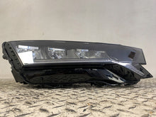 Load image into Gallery viewer, Frontscheinwerfer Skoda Octavia 5E4941010 Rechts Scheinwerfer Headlight SCH3253657932cm