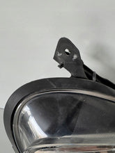 Laden Sie das Bild in den Galerie-Viewer, Frontscheinwerfer Nissan Qashqai I J10 987765 Rechts Scheinwerfer Headlight SCH3259778933pd