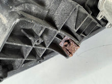 Laden Sie das Bild in den Galerie-Viewer, Frontscheinwerfer Nissan Qashqai I J10 987765 Rechts Scheinwerfer Headlight SCH3259778933pd