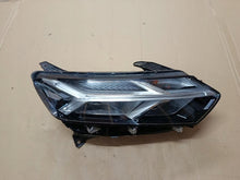 Load image into Gallery viewer, Frontscheinwerfer Renault Logan I Sandero 260102586R Rechts Headlight SCH3260867775vl
