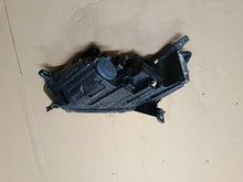 Load image into Gallery viewer, Frontscheinwerfer Renault Logan I Sandero 260102586R Rechts Headlight SCH3260867775vl