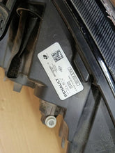 Load image into Gallery viewer, Frontscheinwerfer Renault Logan I Sandero 260102586R Rechts Headlight SCH3260867775vl