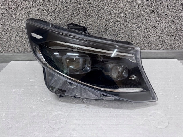 Frontscheinwerfer Mercedes-Benz W447 A4479068001 Rechts Scheinwerfer Headlight SCH3262097632fc