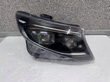 Laden Sie das Bild in den Galerie-Viewer, Frontscheinwerfer Mercedes-Benz W447 A4479068001 Rechts Scheinwerfer Headlight SCH3262097632fc