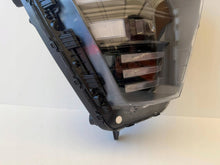 Laden Sie das Bild in den Galerie-Viewer, Frontscheinwerfer Hyundai Kona 92102-BE100 LED Rechts Scheinwerfer Headlight SCH3262901397gz