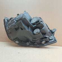 Laden Sie das Bild in den Galerie-Viewer, Frontscheinwerfer VW Transporter Caravelle 7E1941015AB Links Headlight SCH3263205404gg