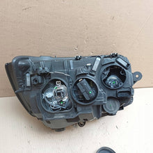 Laden Sie das Bild in den Galerie-Viewer, Frontscheinwerfer VW Transporter Caravelle 7E1941015AB Links Headlight SCH3263205404gg