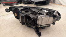 Load image into Gallery viewer, Frontscheinwerfer VW T-Roc 2GA941036AM Rechts Scheinwerfer Headlight SCH3265209395by