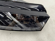 Laden Sie das Bild in den Galerie-Viewer, Frontscheinwerfer Skoda Octavia I 5E4941016A LED Rechts Scheinwerfer Headlight SCH3273050770wk