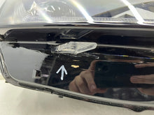 Laden Sie das Bild in den Galerie-Viewer, Frontscheinwerfer Skoda Octavia I 5E4941016A LED Rechts Scheinwerfer Headlight SCH3273050770wk