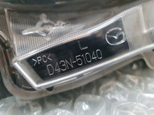 Laden Sie das Bild in den Galerie-Viewer, Frontscheinwerfer Mazda IV D43N-51030 Ein Satz Scheinwerfer Headlight SCH3279691555zm