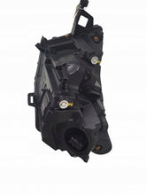 Load image into Gallery viewer, Frontscheinwerfer Skoda Kamiq 658941016B Rechts Scheinwerfer Headlight SCH3280239427ar