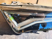 Laden Sie das Bild in den Galerie-Viewer, Frontscheinwerfer Seat Ateca 576941032B Rechts Scheinwerfer Headlight SCH3280280148zh