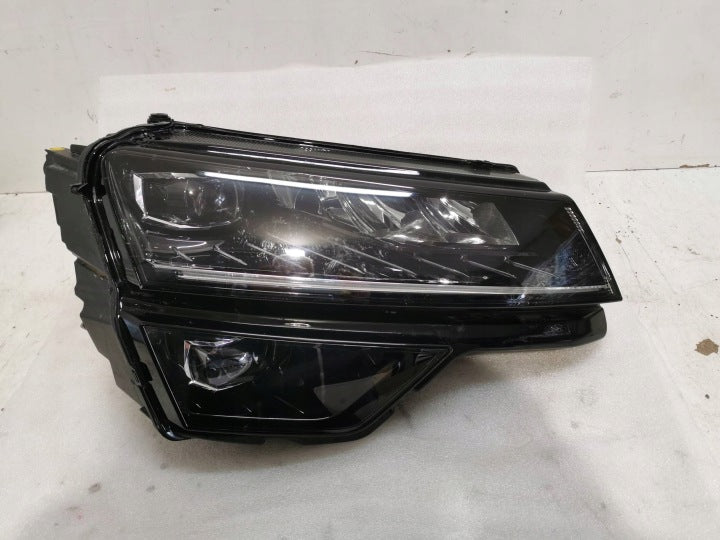 Frontscheinwerfer Skoda Karoq 57B941016D Rechts Scheinwerfer Headlight SCH3282691609cd