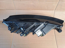 Load image into Gallery viewer, Frontscheinwerfer Skoda Octavia IV 5E4941035L Links Scheinwerfer Headlight SCH3285191587ok