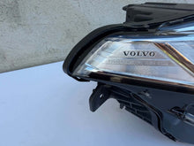 Laden Sie das Bild in den Galerie-Viewer, Frontscheinwerfer Volvo Xc90 II 31677039 Rechts Scheinwerfer Headlight SCH3290764662fc