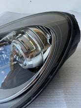 Laden Sie das Bild in den Galerie-Viewer, Frontscheinwerfer Porsche Cayenne 7P5941029AQ Links Scheinwerfer Headlight SCH3292557141zj