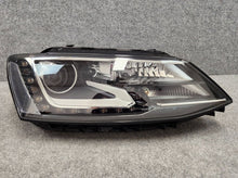 Laden Sie das Bild in den Galerie-Viewer, Frontscheinwerfer VW Jetta I 5C7941752E Xenon Rechts Scheinwerfer Headlight SCH3292737364vo