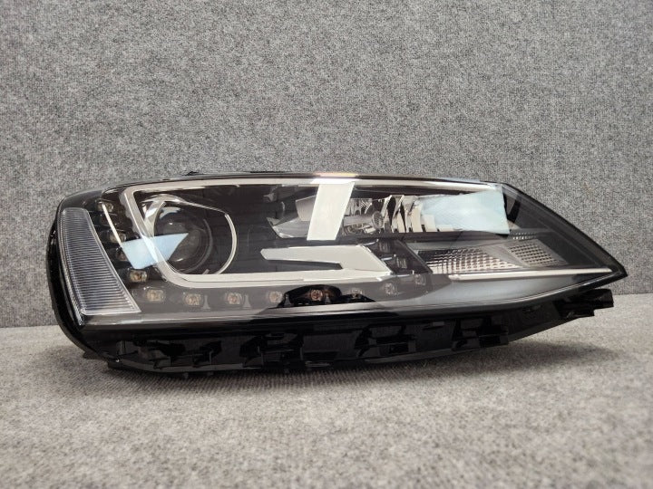Frontscheinwerfer VW Jetta I 5C7941752E Xenon Rechts Scheinwerfer Headlight SCH3292737364vo