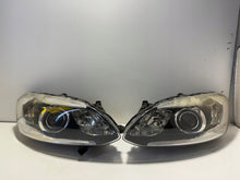 Laden Sie das Bild in den Galerie-Viewer, Frontscheinwerfer Volvo Xc60 31395897 Ein Satz Scheinwerfer Headlight SCH3293120452sl
