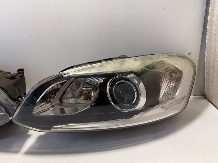 Frontscheinwerfer Volvo Xc60 31395897 Ein Satz Scheinwerfer Headlight SCH3293120452sl