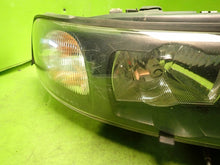 Laden Sie das Bild in den Galerie-Viewer, Frontscheinwerfer Volvo S60 I 8693657 30655905 Ein Satz Scheinwerfer Headlight SCH3294350225le