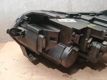 Load image into Gallery viewer, Frontscheinwerfer Dacia Duster 260109550R LED Rechts Scheinwerfer Headlight SCH3297286922wn