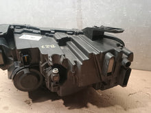 Load image into Gallery viewer, Frontscheinwerfer Dacia Duster 260109550R LED Rechts Scheinwerfer Headlight SCH3297286922wn