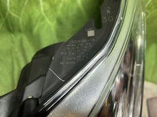 Laden Sie das Bild in den Galerie-Viewer, Frontscheinwerfer Toyota Avensis H279HL-AE Xenon Ein Satz Scheinwerfer Headlight SCH3298102407bi
