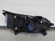 Laden Sie das Bild in den Galerie-Viewer, Frontscheinwerfer Dacia Sandero III Logan Jogger 260607161R LED Links Headlight SCH3302173647ls