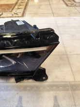 Laden Sie das Bild in den Galerie-Viewer, Frontscheinwerfer Opel Mokka 9847939580 LED Rechts Scheinwerfer Headlight SCH3302529906ks