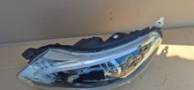 Laden Sie das Bild in den Galerie-Viewer, Frontscheinwerfer Toyota Proace 161614438000 1901202004 Links Headlight SCH3306333425oa