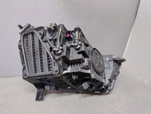 Laden Sie das Bild in den Galerie-Viewer, Frontscheinwerfer Audi Q3 83A941033 Full LED Links Scheinwerfer Headlight SCH3308820783be