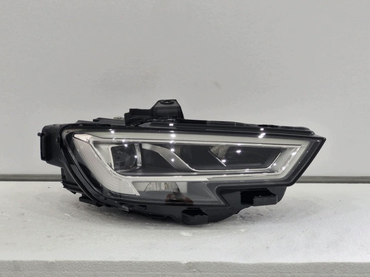 Frontscheinwerfer Audi A3 8V0941034C Rechts Scheinwerfer Headlight SCH3308976855yv
