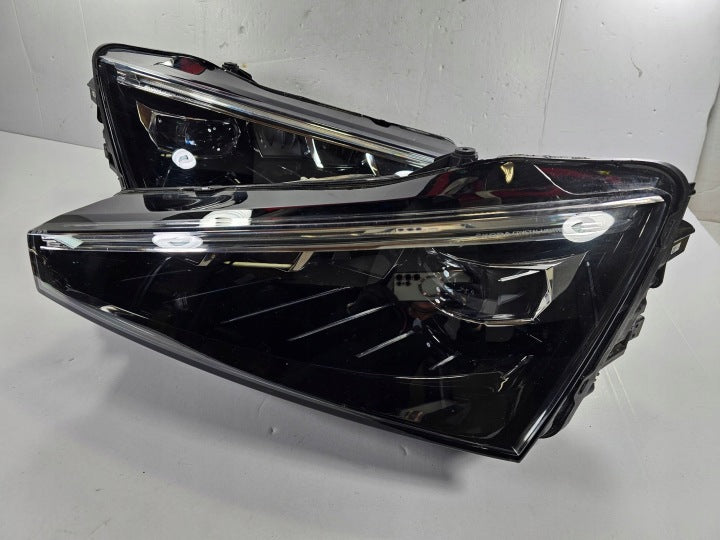 Frontscheinwerfer Skoda Scala 657941015C 657941016C Ein Satz Headlight SCH3310990052ur