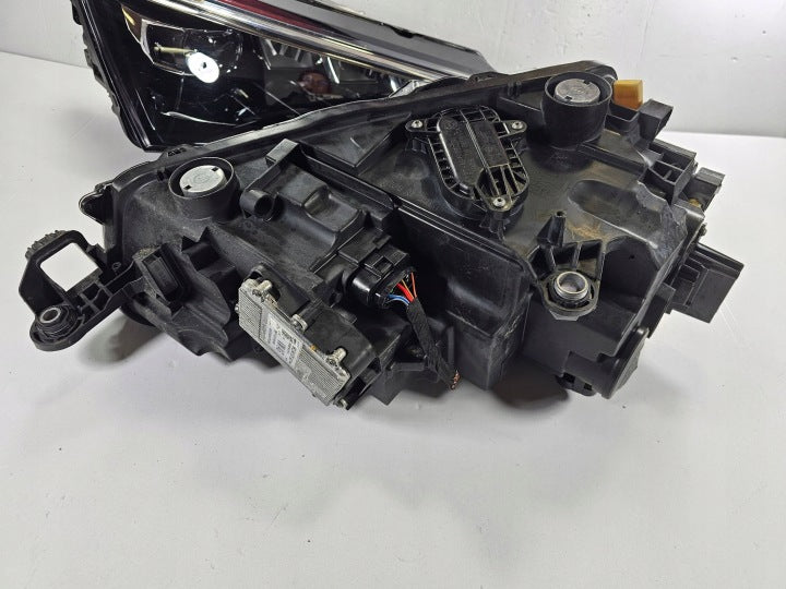 Frontscheinwerfer Skoda Scala 657941015C 657941016C Ein Satz Headlight SCH3310990052ur