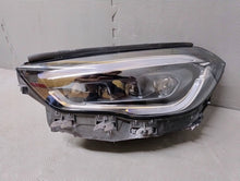 Laden Sie das Bild in den Galerie-Viewer, Frontscheinwerfer Mercedes-Benz Gla H247 A2479064906 LED Links Headlight SCH3314445602qw