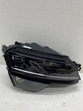 Laden Sie das Bild in den Galerie-Viewer, Frontscheinwerfer Skoda Karoq 57B941016B LED Rechts Scheinwerfer Headlight SCH3317712103ed