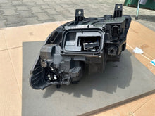 Laden Sie das Bild in den Galerie-Viewer, Frontscheinwerfer Mercedes-Benz Sprinter A9109067200 Rechts Headlight SCH3322869552cd
