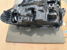 Laden Sie das Bild in den Galerie-Viewer, Frontscheinwerfer Mercedes-Benz Sprinter A9109067200 Rechts Headlight SCH3322869552cd