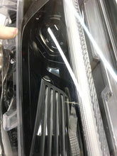 Laden Sie das Bild in den Galerie-Viewer, Frontscheinwerfer Toyota Rav 4 8118542G10 Rechts Scheinwerfer Headlight SCH3325463591sb