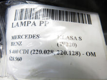 Laden Sie das Bild in den Galerie-Viewer, Frontscheinwerfer Mercedes-Benz W220 2208202461 Rechts Scheinwerfer Headlight SCH3331674285we