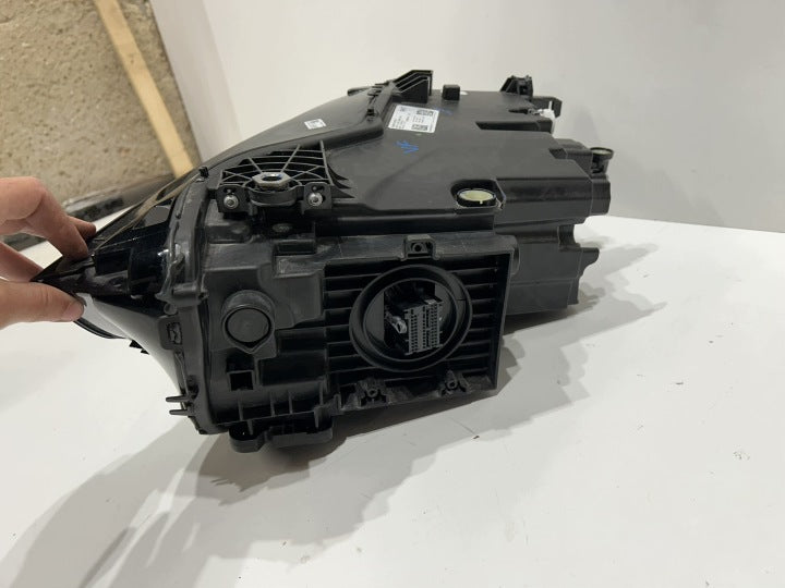 Frontscheinwerfer BMW X7 G07 5A8D304 5A8D30401 Rechts Scheinwerfer Headlight SCH3333102245ga