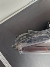 Laden Sie das Bild in den Galerie-Viewer, Frontscheinwerfer Opel Meriva B 13253636 Rechts Scheinwerfer Headlight SCH3333441738wn