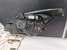 Laden Sie das Bild in den Galerie-Viewer, Frontscheinwerfer Opel Meriva B 13253636 Rechts Scheinwerfer Headlight SCH3333441738wn
