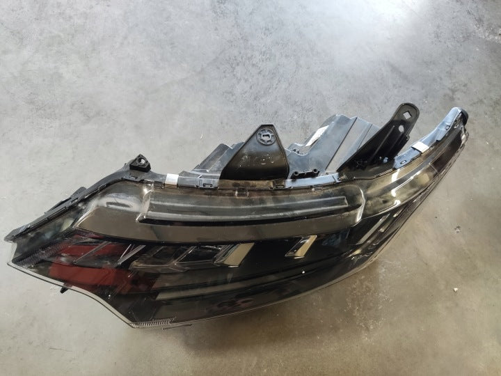 Frontscheinwerfer Mitsubishi Outlander I 8301D329 LED Links Headlight SCH3334207663yb