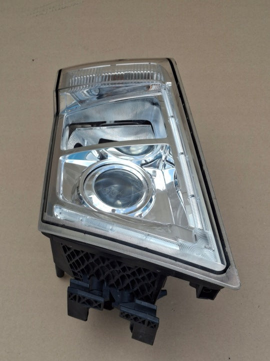 Frontscheinwerfer Volvo 82304585 Rechts Scheinwerfer Headlight SCH3335005803bh