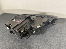Laden Sie das Bild in den Galerie-Viewer, Frontscheinwerfer Audi A3 8V0941773K LED Links Scheinwerfer Headlight SCH3336437496lv